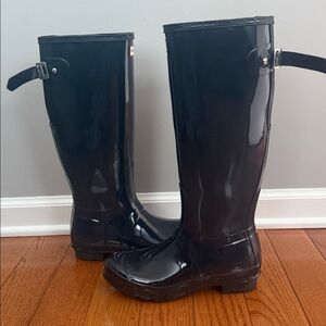 Hunter Glossy Original Tall Boots in Navy Blue